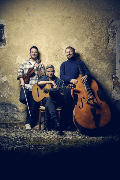 Gypsy Jazz Trio Berlin Gitarre Geige Kontrabass